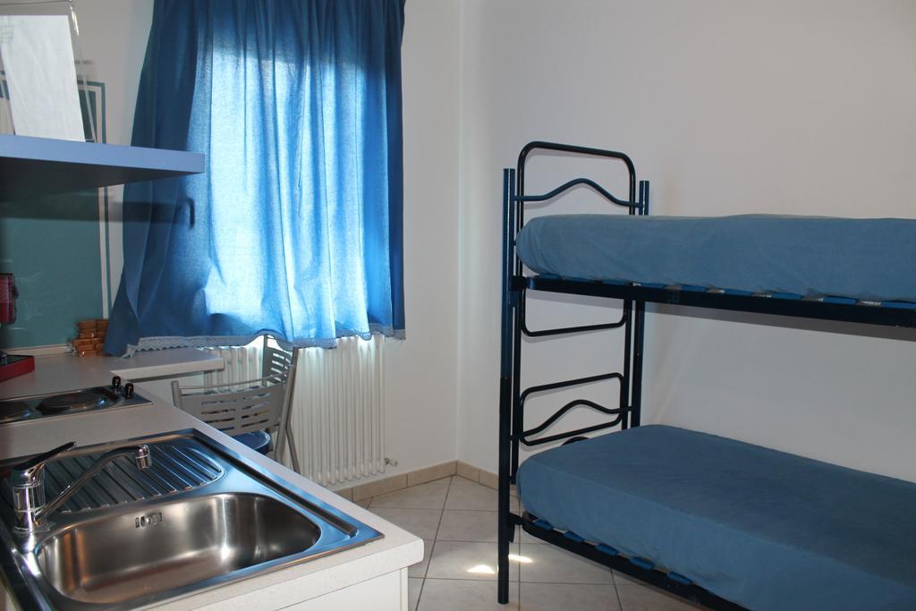 Agriturismo Le Casette Кастелветро ди Модена Стая снимка