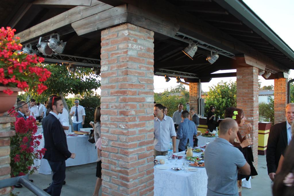 Agriturismo Le Casette Кастелветро ди Модена Екстериор снимка